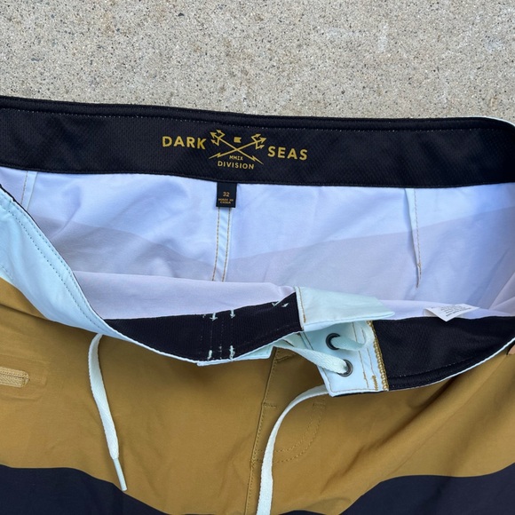 Men's Dark Seas Board Shorts Multicolor 32 Surf Beach Shred Swim Zip Tropical - Picture 5 of 13